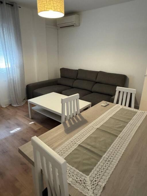 Apartamento Chicharro A 巴埃萨 外观 照片